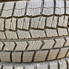 DUNLOP 185/65R15 25年製＋24年製　スタッドレスタイヤの画像