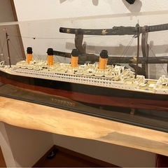 9090ピース タイタニック号 大型クルーズ船 蒸気船 99023 10294 ブロック 組み立ておもちゃ 誕生日 クリスマス プレゼント 互換性ありの画像