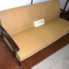 無料配達します🚚昭和レトロ💖高級３人掛けソファー💖幅162㎝💖の画像