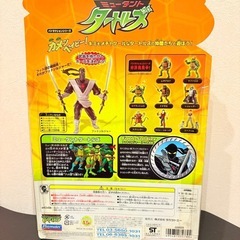 フットソルジャー 「ティーンエイジ・ミュータント・ニンジャ・タートルズ」 バトラクション MT-06  商品解説■「ミュータント・タートルズ」バトラクションに、フットソルジャーがラインナップ。  【セット内容】 フィギュア本体、フットボウガン、フットソード、フットブレード、説明書  【商品詳細】 サイズ：全高約14cm ※キャラクターカード封入  商品として未開封で自宅保管れていたものです。  未開封ですが、フィギュアを固定していた輪ゴムの劣化や経年のの画像