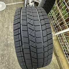 RAYS スタッドレスタイヤ 17インチの画像