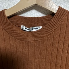 ノースリーブニットの画像