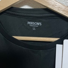 ブラックTシャツの画像