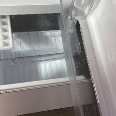 🟦冷蔵庫番号26 SHARP 2020年製 黒色 大阪府内全域配達無料 保管場所での引取は値引きしますの画像