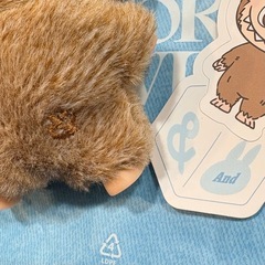 新品！ラブブ　イニシャル　& PIN FOR LOVEの画像