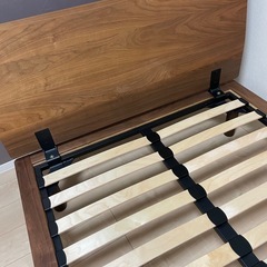 無印良品 セミダブル ウォールナットの画像