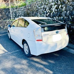 トヨタ　プリウス　年式　2010 (車検2年)の画像