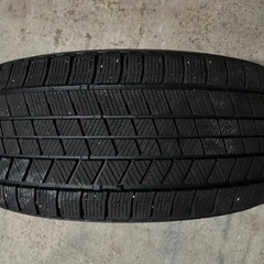 BRIDGESTONE VRX3 225/55R17 　冬タイヤの画像