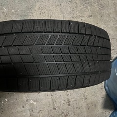 BRIDGESTONE VRX3 225/55R17 　冬タイヤの画像