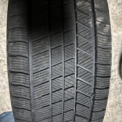 BRIDGESTONE VRX3 225/55R17 　冬タイヤの画像