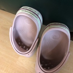 クロックス2足セットの画像