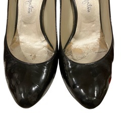 エナメル パンプス 黒　銀座カネマツ　23 1/2の画像