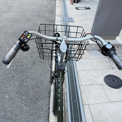 大阪府　ブリヂストン　HYDEE II 電動アシスト自転車 オリーブグリーンの画像