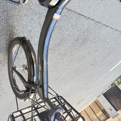 子供乗せ　ヤマハ　電動アシスト自転車 チャイルドシート付き 黒の画像