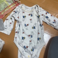 70〜80　肌着の画像