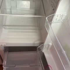 🟦冷蔵庫番号40 SHARP 2021年製【152ℓ】大阪府内全域配達無料 保管場所での引取は値引きしますの画像