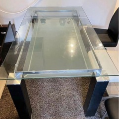 ニトリ ダイニング ガラステーブル 引き取り限定 値下げ致しますの画像