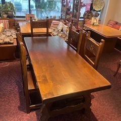 【✨希少家具✨】イタリア家具 　ダイニングテーブル６人掛けの画像
