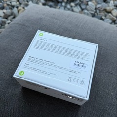 【新品未開封】AirPods Pro3　箱汚れ一切なし　限定保証ありの画像