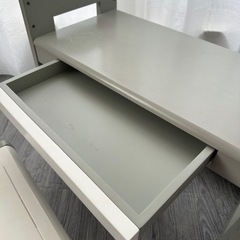 キッズデスク&チェアセットの画像