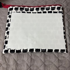 黒猫ビッグポーチの画像