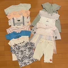 【お譲り先決定しました】子供服　90〜95cm まとめておよそ25点　+おまけありの画像