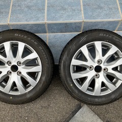 スタッドレスタイヤの画像