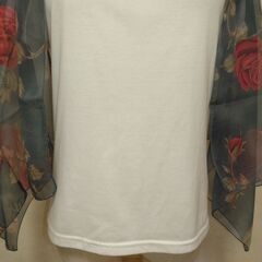 ストール　ダークグレー×バラの画像