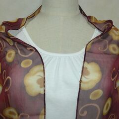 ストール　ダークレッド×花の画像