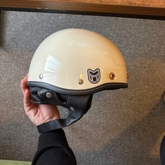 ショーティーヘルメット
の画像