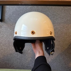 ショーティーヘルメット
の画像