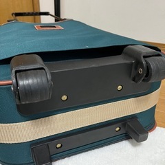 レトロなスーツケースの画像