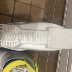新品　子供スキー靴　の画像