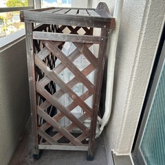 【一時問い合わせ停止】エアコン室外機木製カバー②  2種類あります！の画像