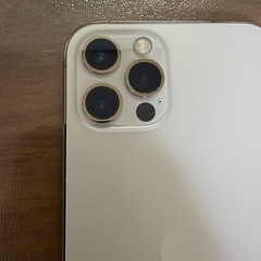 iPhone12pro ゴールド　本体  の画像
