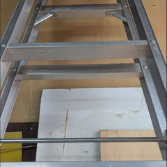 アルミ製8段脚立 高さ約2.4m美品の画像