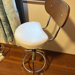 昇降式カウンターチェア　受け渡し予定者様決まりましたの画像