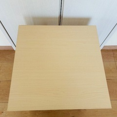 真っ四角なミニテーブル♡キューブテーブルの画像