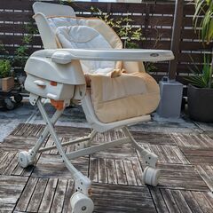 コンビ　ベビーラック　ゆりかご　ハイ&ローチェア　 ホワイト・ベージュの画像