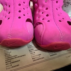 NIKEサンダル
の画像