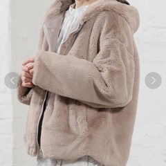 ハニーズ ファーフードブルゾンの画像