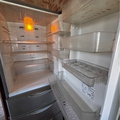 冷蔵庫
譲りますの画像