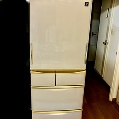 購入者決定　　 送料込み　プラズマクラスター 両開き　冷蔵庫　440L sj-xw44sの画像