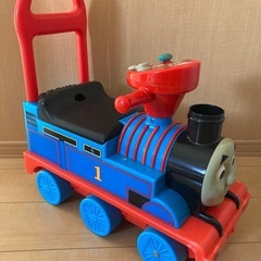 機関車トーマス　乗り物の画像
