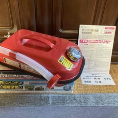中古　ガソリン携行缶　５ｌ　少々難ありの画像