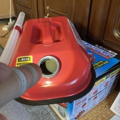 中古　ガソリン携行缶　５ｌ　少々難ありの画像