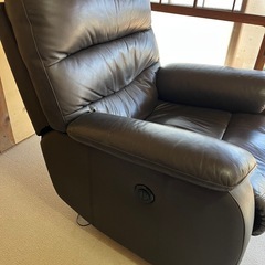 電動リクライニングソファ
の画像