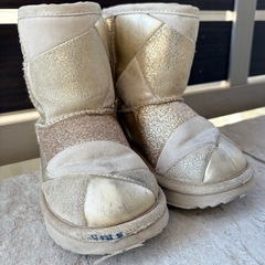 中古　UGG 16 cm アグ キッズ ブーツ　の画像