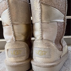 中古　UGG 16 cm アグ キッズ ブーツ　の画像
