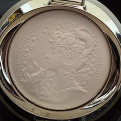 ミラノコレクションフェイスアップパウダー2025の画像